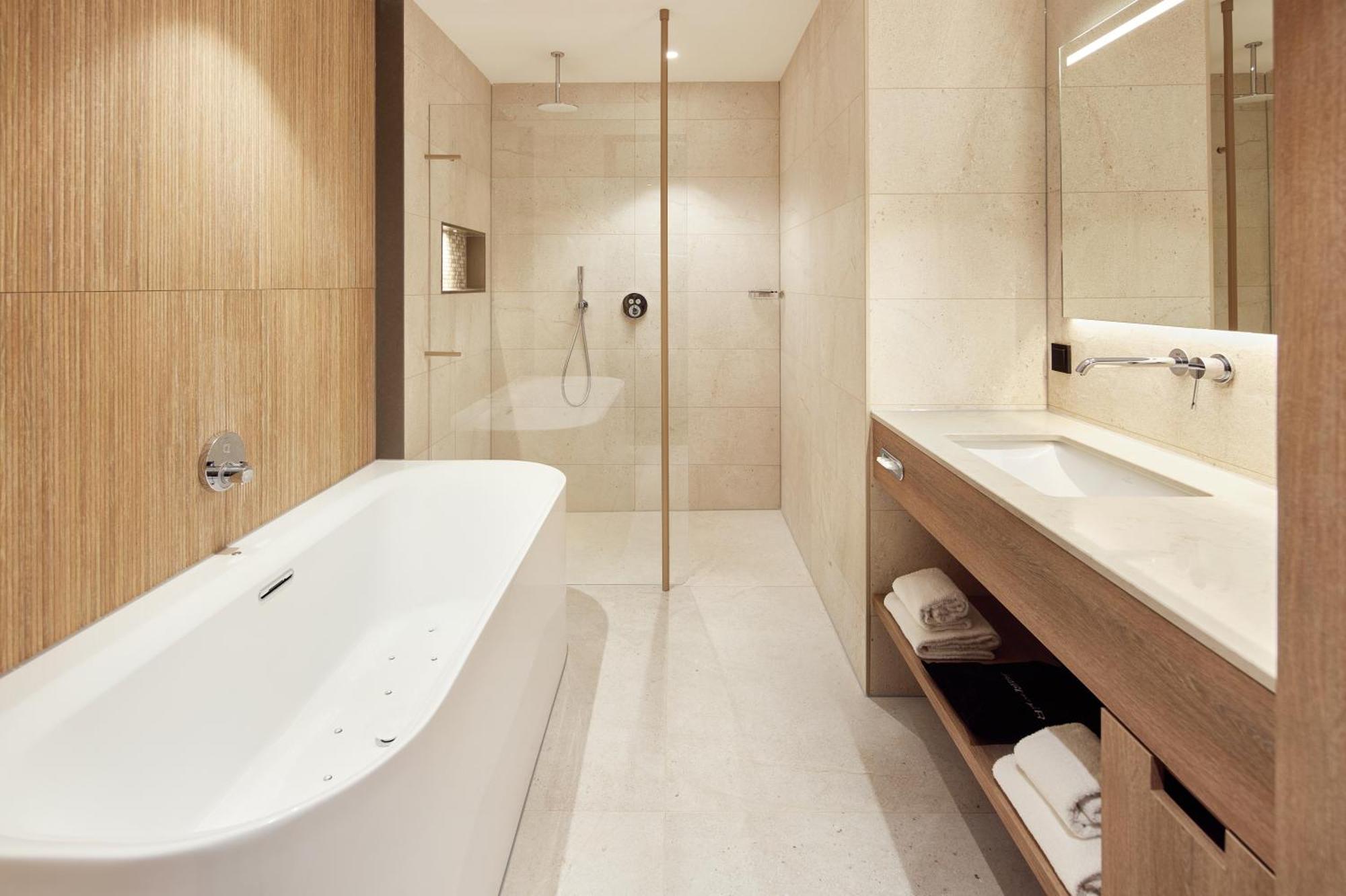 Van Der Valk Hotel Sneek Εξωτερικό φωτογραφία