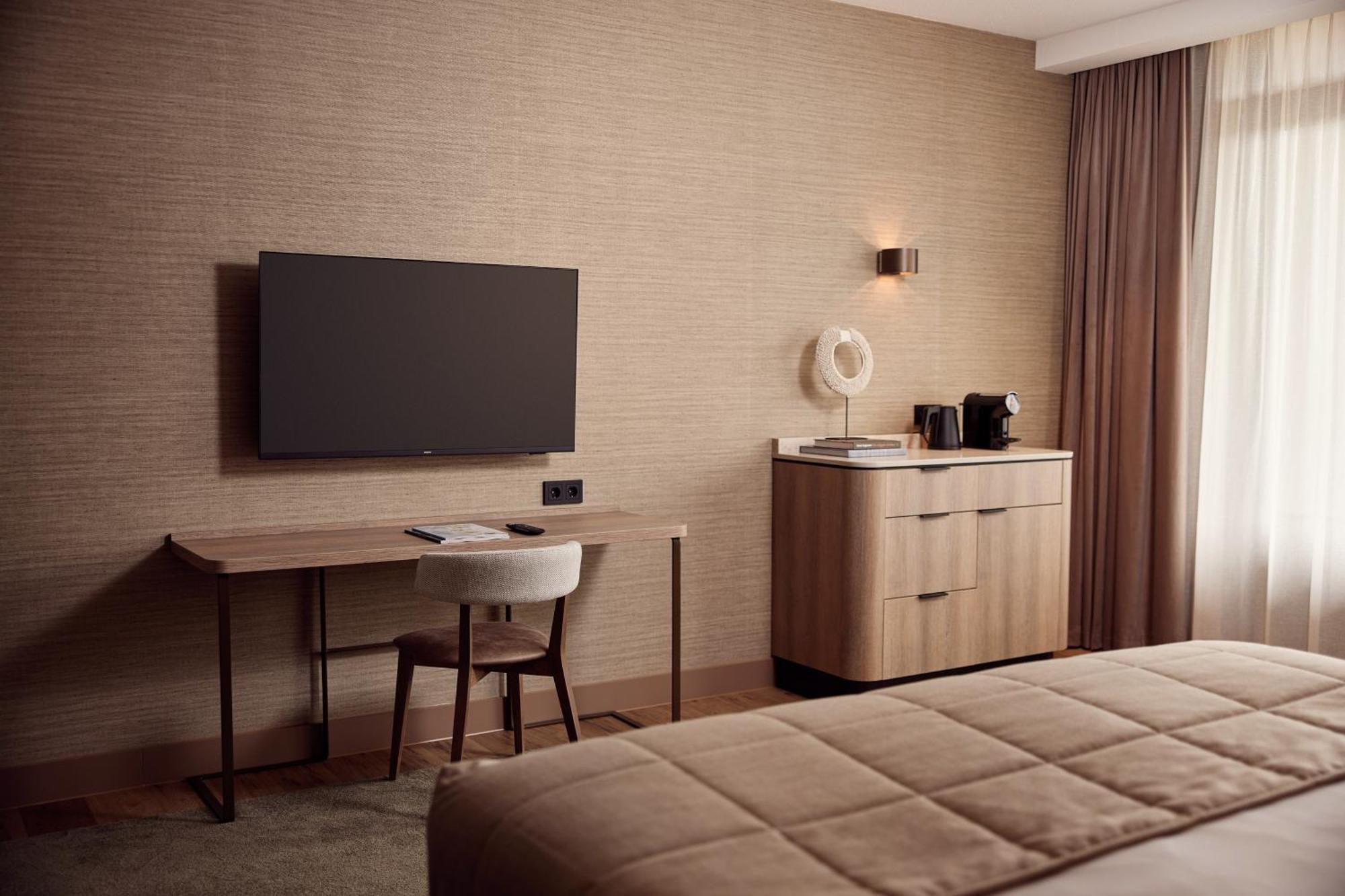 Van Der Valk Hotel Sneek Εξωτερικό φωτογραφία