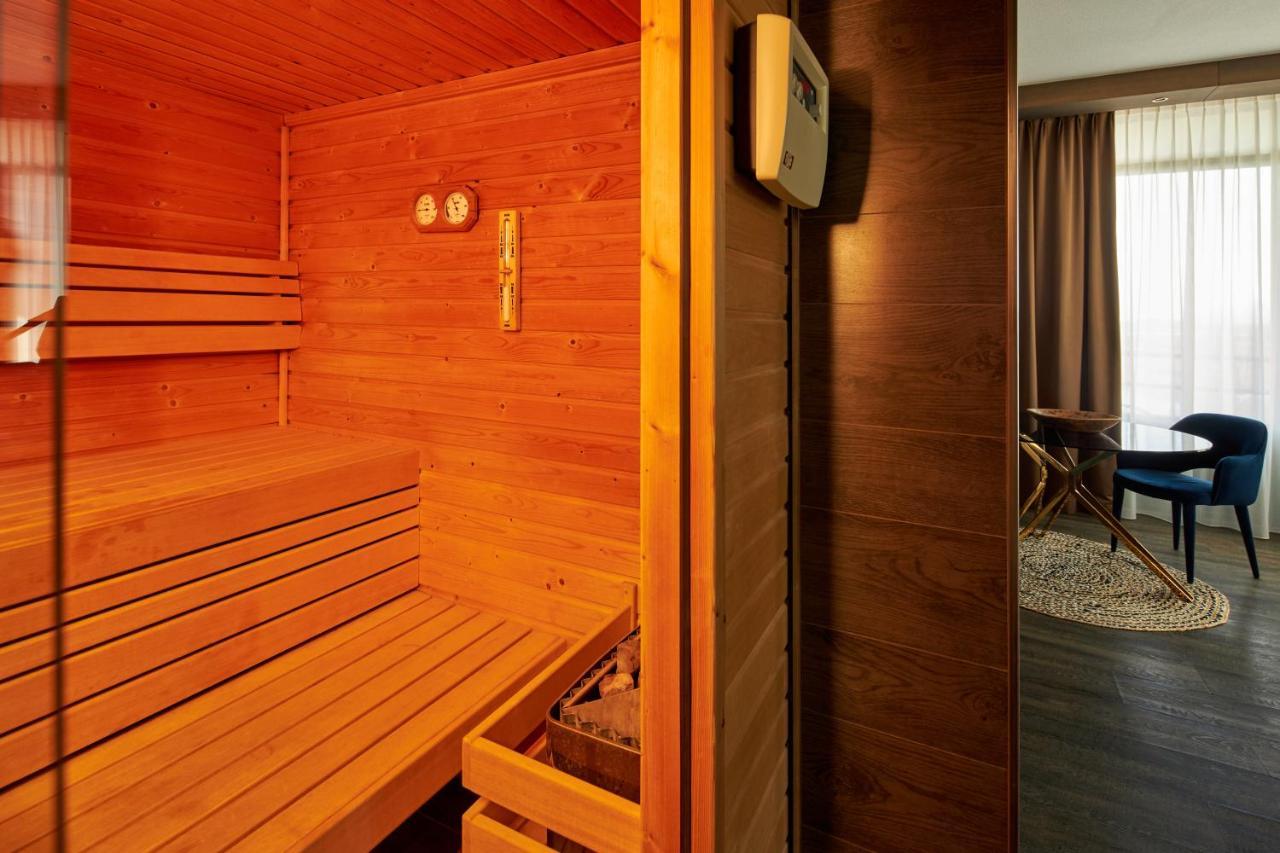 Van Der Valk Hotel Sneek Εξωτερικό φωτογραφία