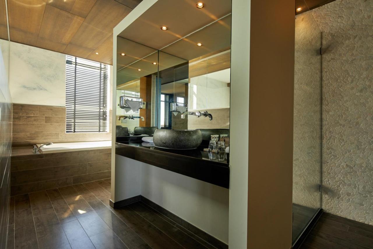 Van Der Valk Hotel Sneek Εξωτερικό φωτογραφία